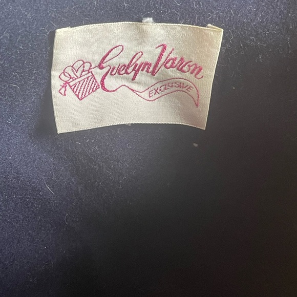 Evelyn Varon Vintage Navy 100% Wool Hat - Picture 3 of 4